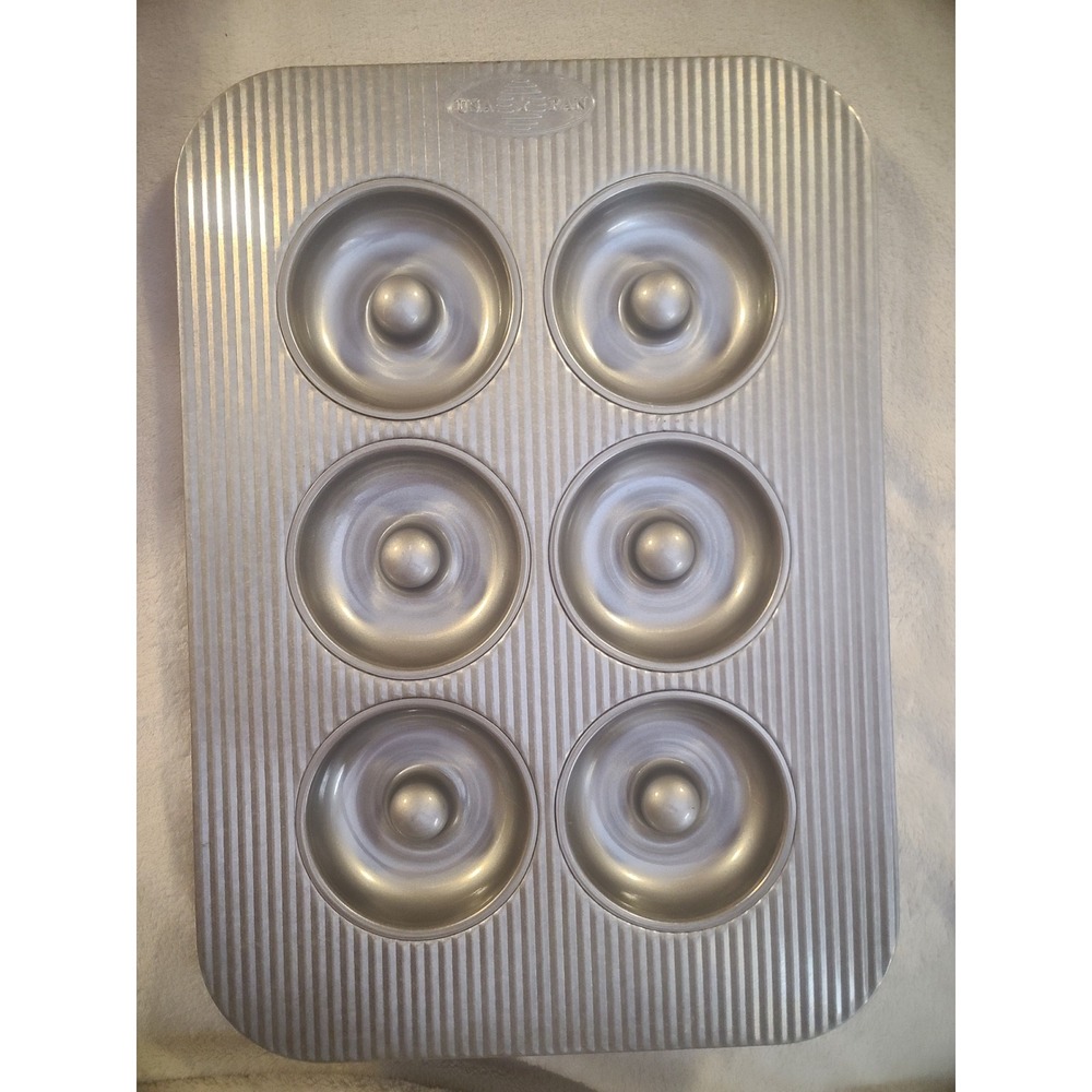 USA Pan 6-Well Donut Pan Professional Non-Stick Aluminized Steel 4 Inch Donuts